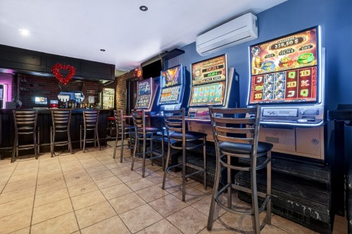 Commerce - 4201 Rue De Verdun, Montréal (Verdun/Île-Des-Soeurs), QC - Indoor