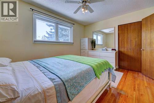 14 Munro Crescent, Red Deer, AB - Indoor Photo Showing Bedroom
