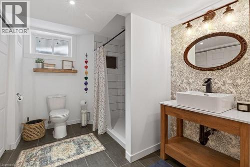 494 Upper Wentworth Street, Hamilton, ON - Indoor Photo Showing Bathroom
