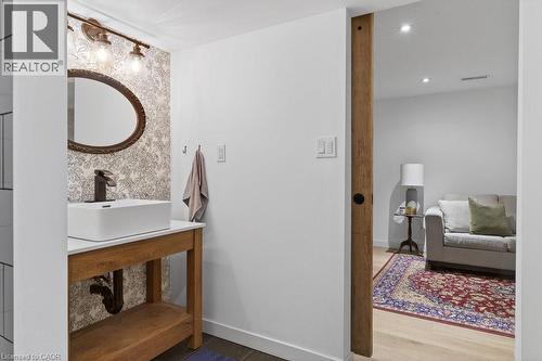 494 Upper Wentworth Street, Hamilton, ON - Indoor