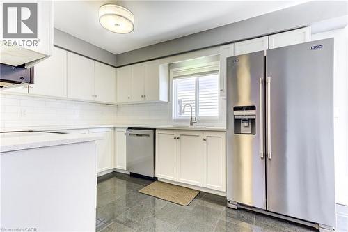 Kitchen - 39 Karalee Crescent, Cambridge, ON - Indoor Photo Showing Kitchen