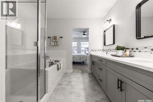 343 Stilling Manor, Saskatoon, SK - Indoor Photo Showing Bathroom