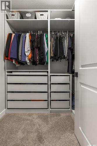 343 Stilling Manor, Saskatoon, SK - Indoor With Storage