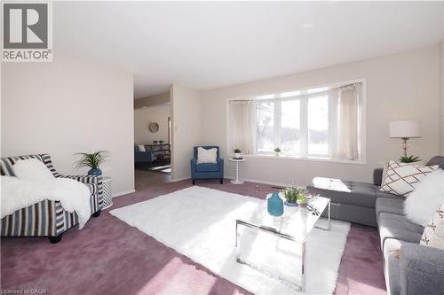 727 Riverside Drive, Cambridge, ON - Indoor Photo Showing Living Room
