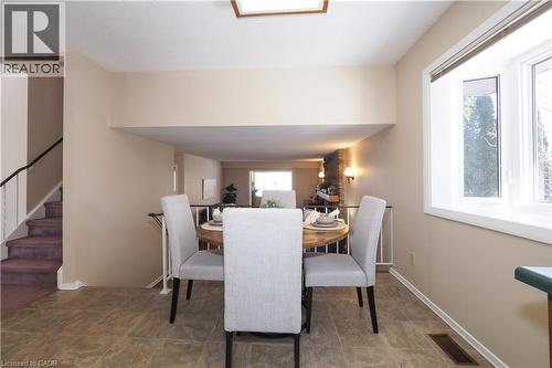 727 Riverside Drive, Cambridge, ON - Indoor Photo Showing Dining Room