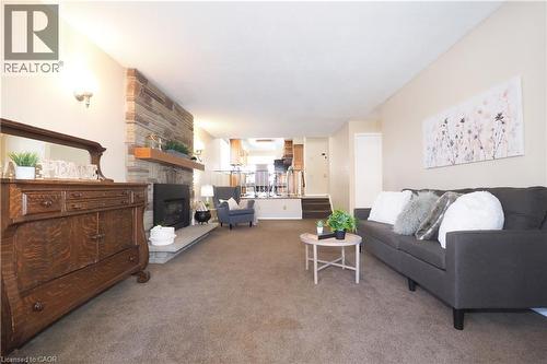 727 Riverside Drive, Cambridge, ON - Indoor Photo Showing Living Room With Fireplace