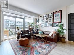 D313 - 333 SEA RAY AVENUE  Innisfil, ON L9S 2P7