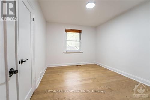 391 Greenwood Avenue, Ottawa, ON - Indoor Photo Showing Other Room