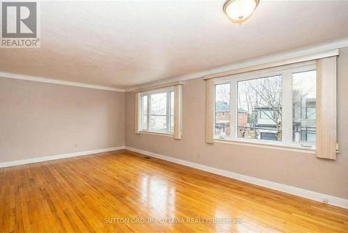 391 Greenwood Avenue, Ottawa, ON - Indoor Photo Showing Other Room