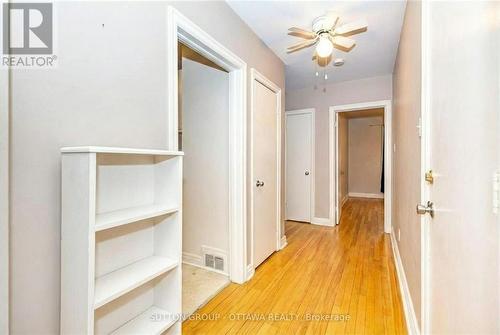 391 Greenwood Avenue, Ottawa, ON - Indoor Photo Showing Other Room