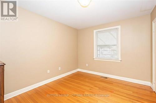 391 Greenwood Avenue, Ottawa, ON - Indoor Photo Showing Other Room
