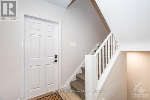 391 Greenwood Avenue, Ottawa, ON - Indoor Photo Showing Other Room