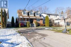 Stunning Waterfront Bungaloft - 