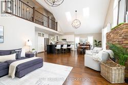 Airy & Open Layout - 