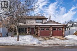 154 Mount Pleasant Drive  Camrose, AB T4V 4A9