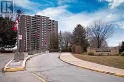 907 - 1535 LAKESHORE ROAD E  Mississauga, ON L5E 3E2