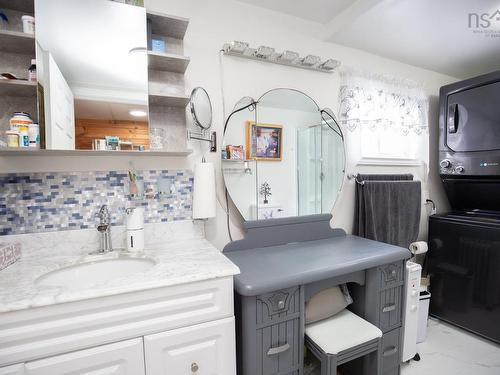 402 Smith Point Road, Fox Harbour, NS 