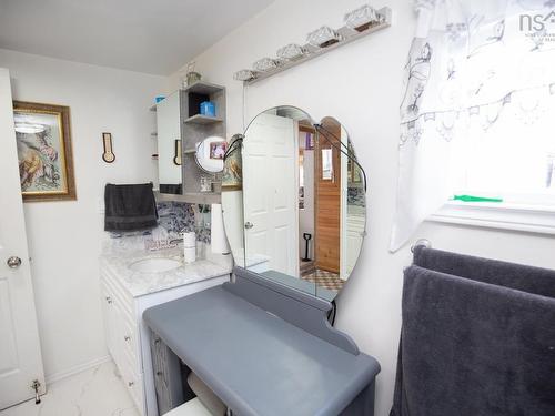 402 Smith Point Road, Fox Harbour, NS 