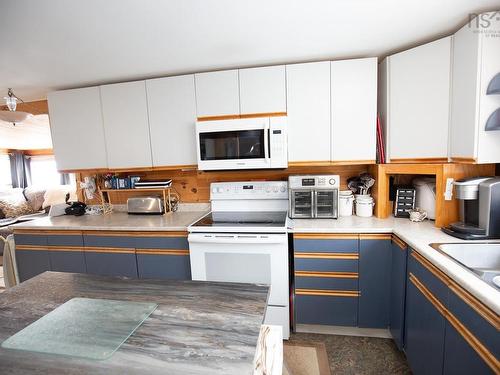 402 Smith Point Road, Fox Harbour, NS 