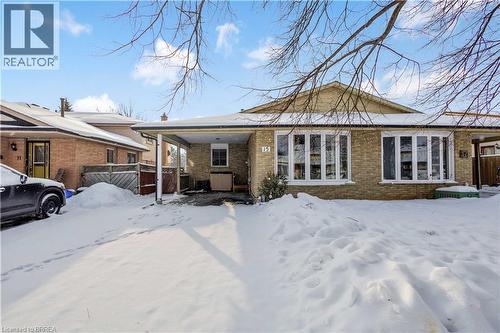 15 AUTUMN Road  Brantford, ON N3R 7B1