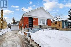 126 PORTSDOWN ROAD  Toronto, ON M1P 1V5