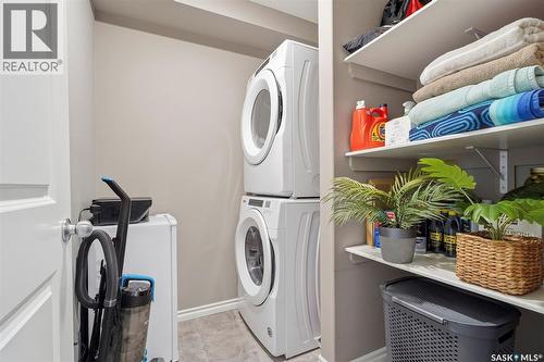 507 110 Akhtar Bend, Saskatoon, SK - Indoor Photo Showing Laundry Room