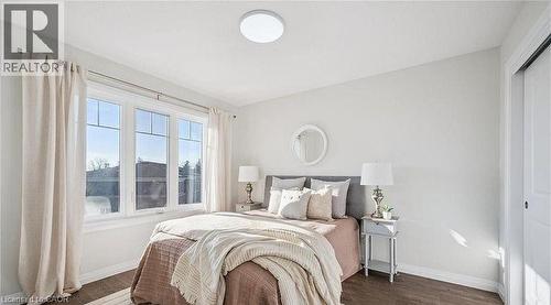 24 Morrison Road Unit# D9, Kitchener, ON - Indoor Photo Showing Bedroom