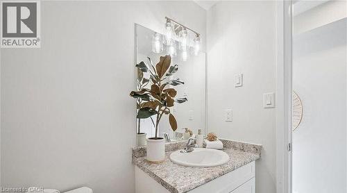 24 Morrison Road Unit# D9, Kitchener, ON - Indoor Photo Showing Bathroom