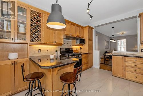 76 Havelock Street, Ottawa, ON - Indoor Photo Showing Kitchen