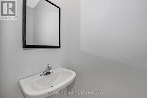 76 Havelock Street, Ottawa, ON - Indoor Photo Showing Bathroom