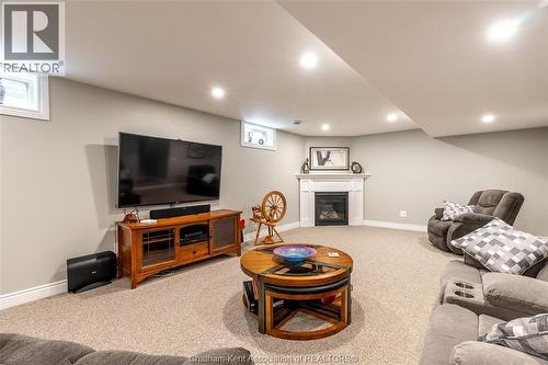 11 Champlain Court, Chatham, ON - Indoor Photo Showing Basement With Fireplace