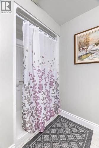 11 Champlain Court, Chatham, ON - Indoor Photo Showing Other Room