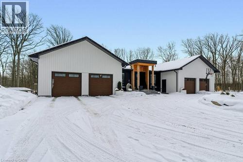 295 Allen Road, Grimsby, ON - Outdoor