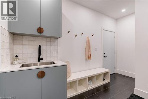 Mud room - 295 Allen Road, Grimsby, ON - Indoor