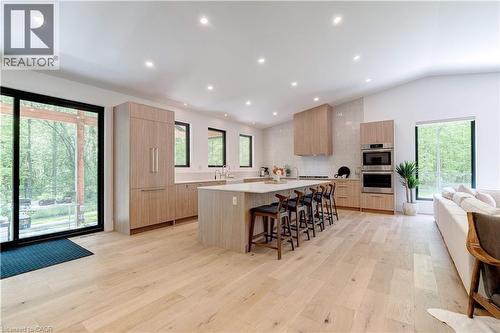 295 Allen Road, Grimsby, ON - Indoor