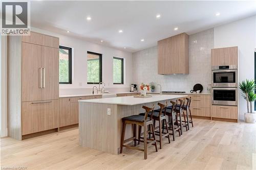Custom kitchen - 295 Allen Road, Grimsby, ON - Indoor Photo Showing Kitchen With Upgraded Kitchen