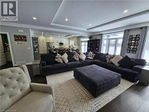 Great Room - 46 Stonebridge Place, Simcoe, ON - Indoor Photo Showing Living Room