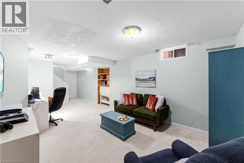 4401 Vallence Drive, Burlington, ON - Indoor