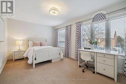 2nd bedroom with ensuite bathroom - 