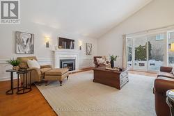 majestic vaulted ceilings - 