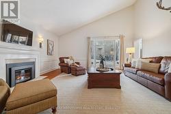 majestic vaulted ceilings - 