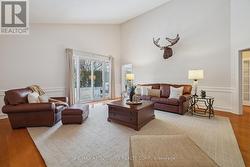 majestic vaulted ceilings - 