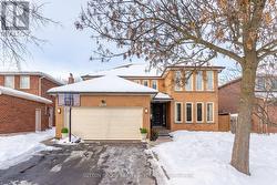 1135 MANOR ROAD  Oakville, ON L6M 1G3