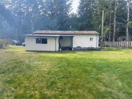 247 Huson Rd, Qualicum Beach, BC 