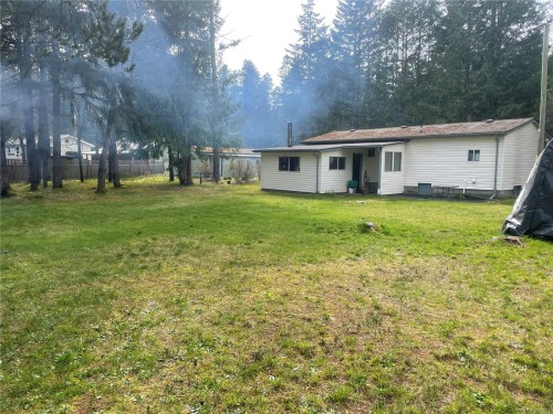 247 Huson Rd, Qualicum Beach, BC 