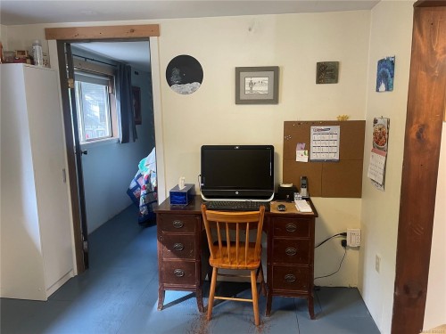 247 Huson Rd, Qualicum Beach, BC 