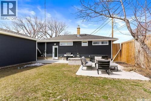 73 Coldwell Road, Regina, SK - Outdoor