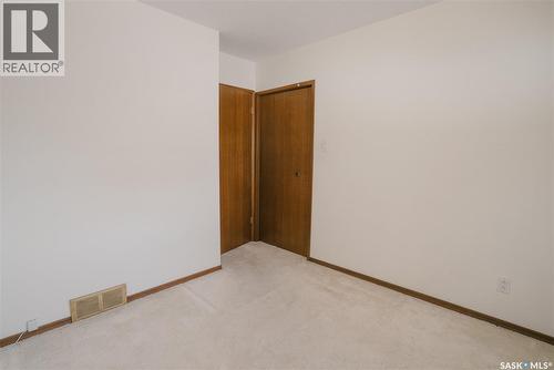 1229 Elevator Road, Saskatoon, SK - Indoor Photo Showing Other Room