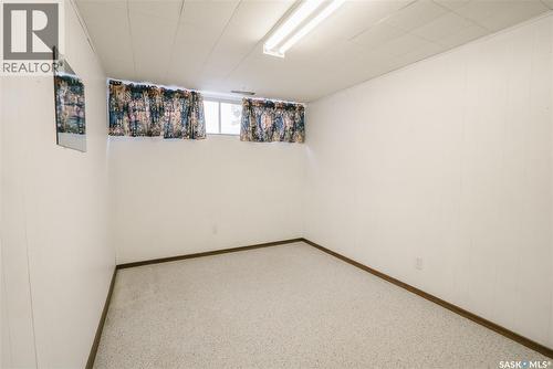 1229 Elevator Road, Saskatoon, SK - Indoor Photo Showing Other Room