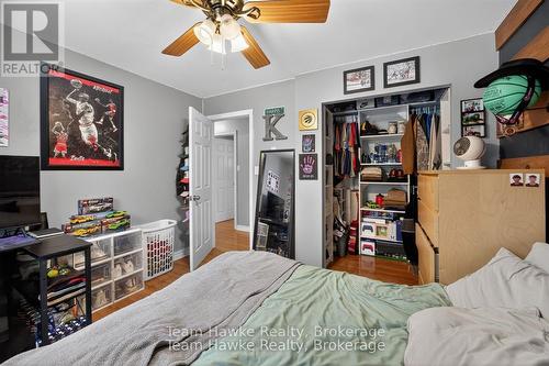 50 Laurier Boulevard, Tiny, ON - Indoor Photo Showing Bedroom